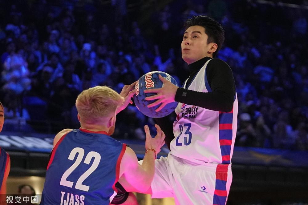 队友和球迷 队友和球迷