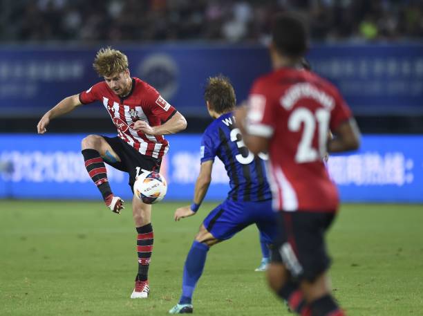 在社媒上表 在社媒上表